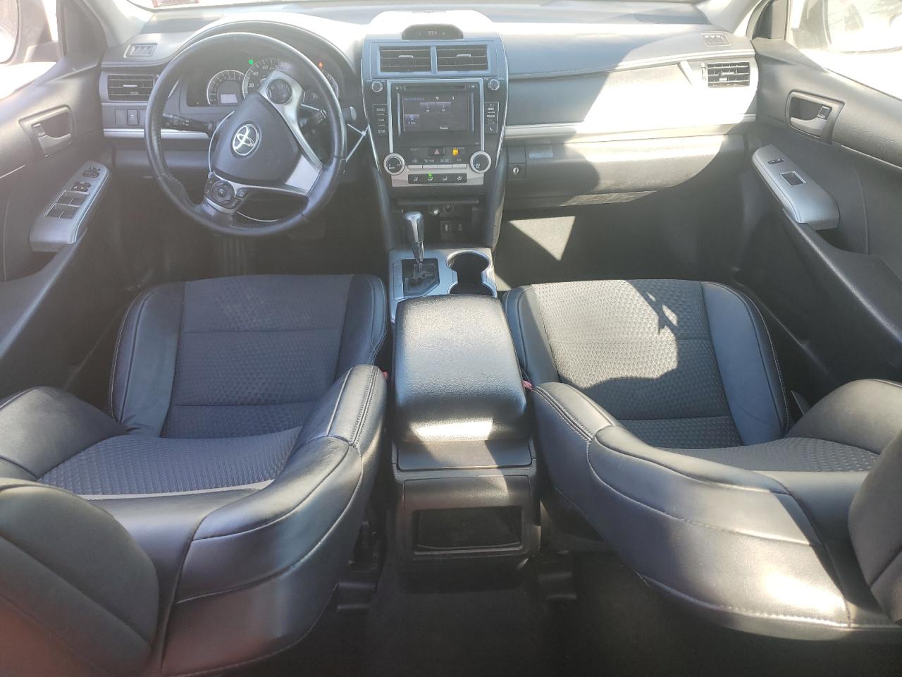 2014 Toyota Camry - Image 8