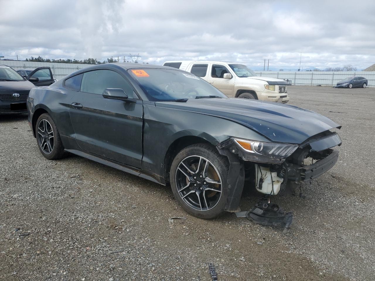 2015 Ford Mustang - Image 4