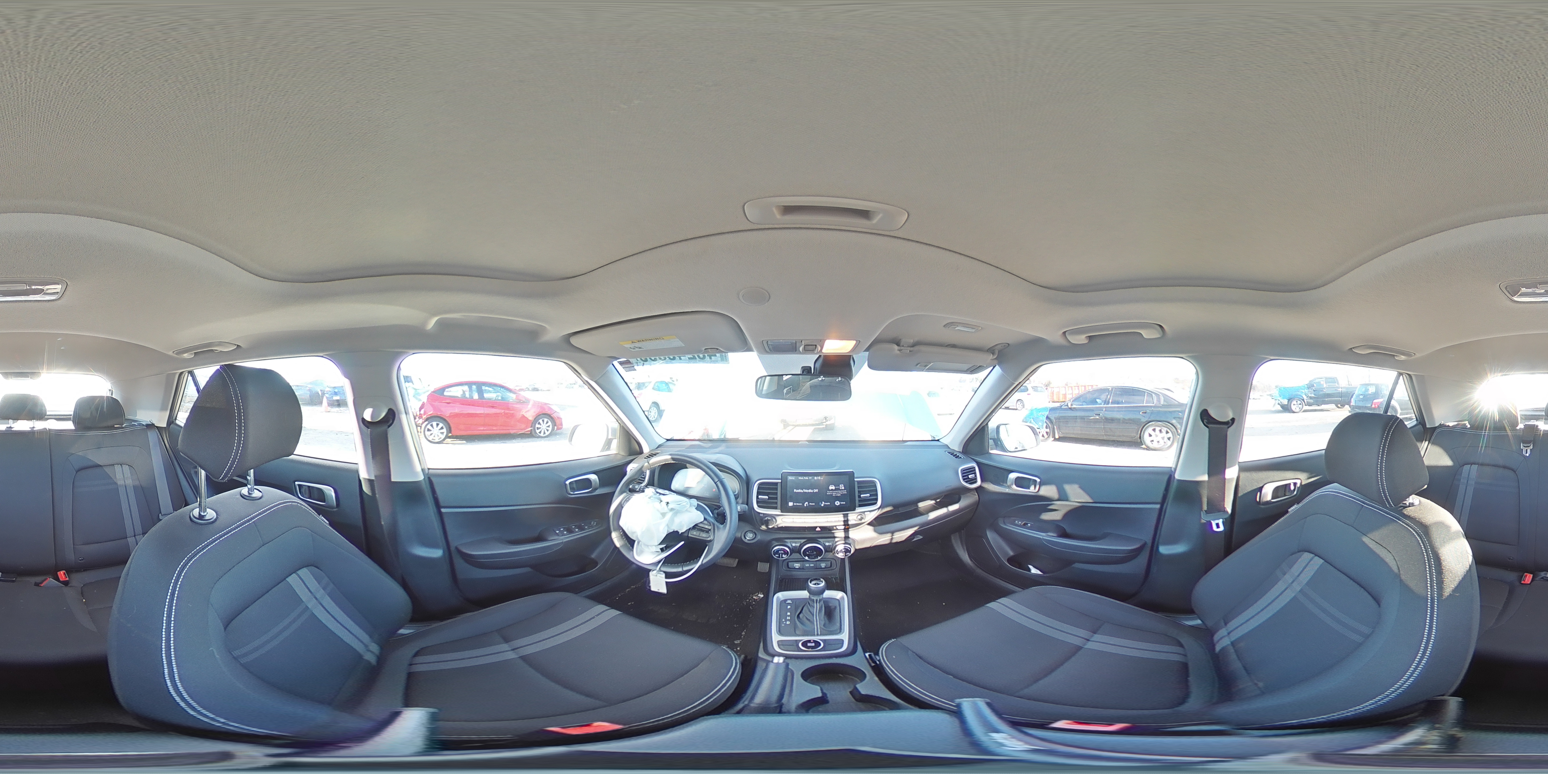 2024 Hyundai Venue - Image 13