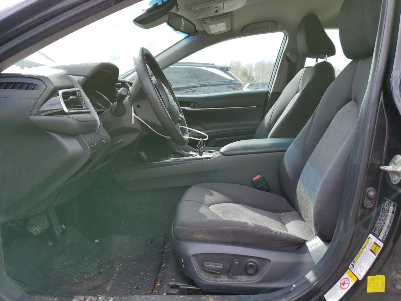 2018 Toyota Camry - Image 7