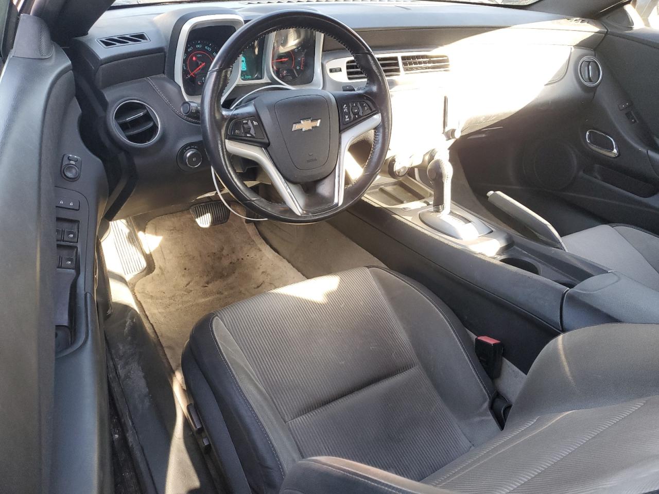 2015 Chevrolet Camaro - Image 8