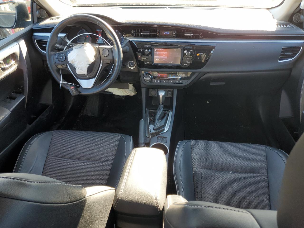 2014 Toyota Corolla - Image 8