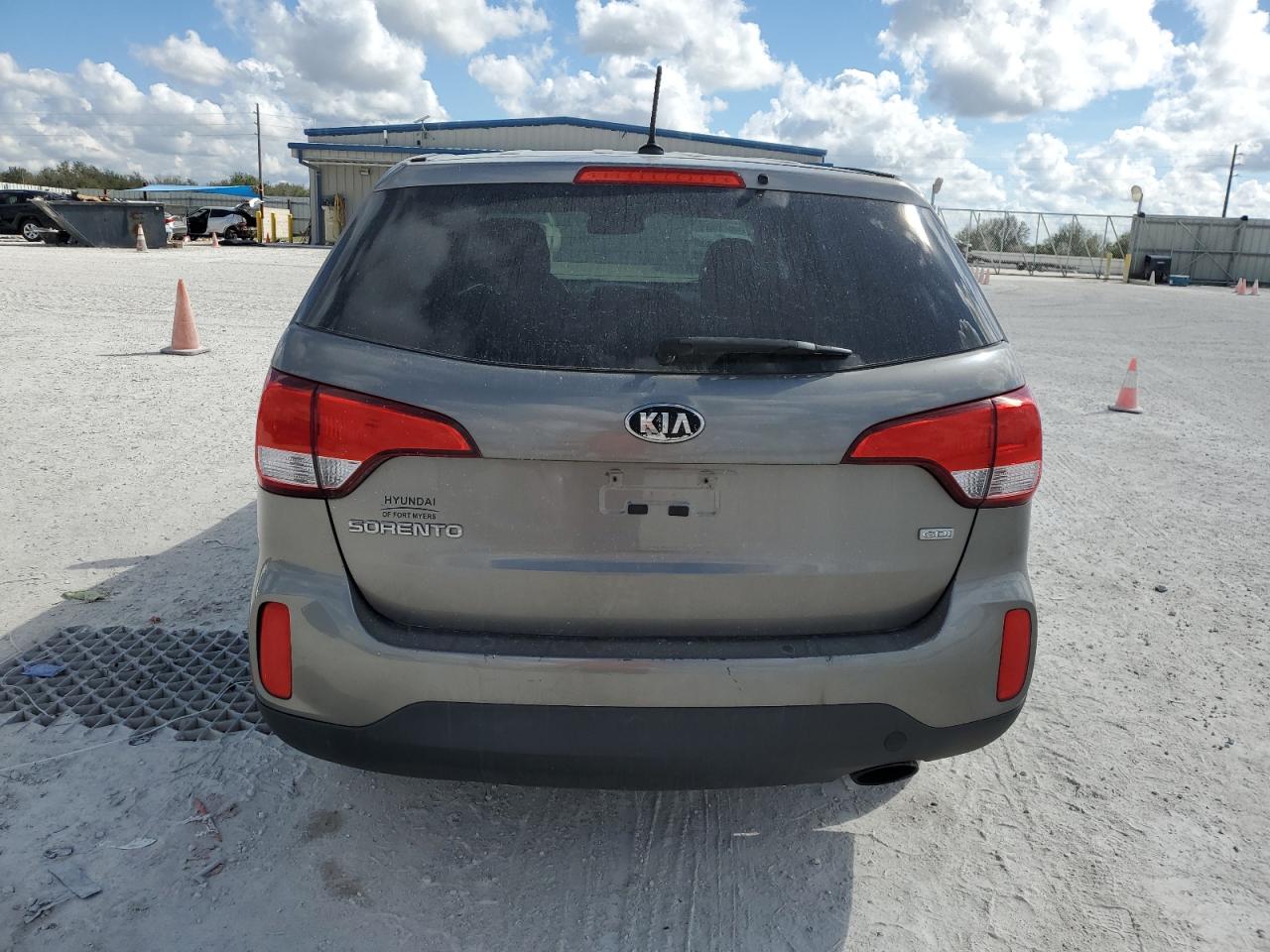 2015 Kia Sorento - Image 6
