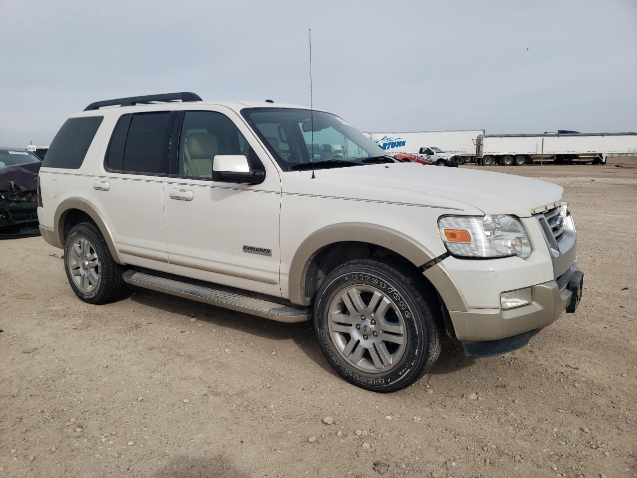2008 Ford Explorer - Image 4