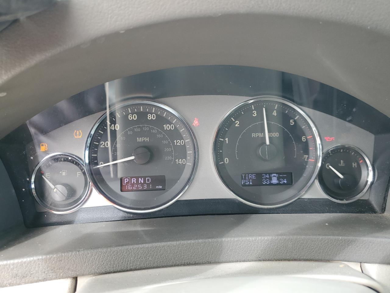 2008 Jeep Grand Cherokee - Image 9