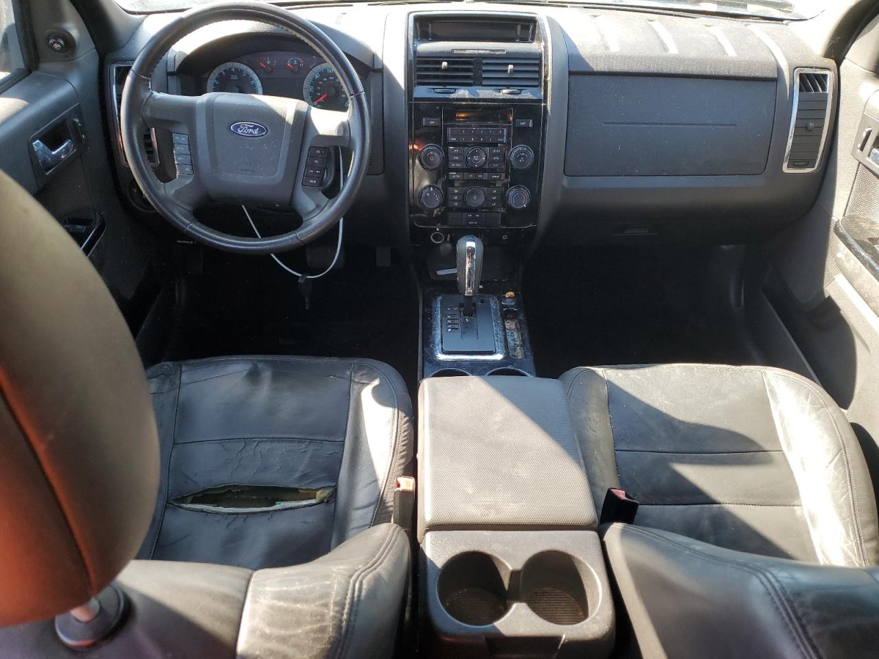 2010 Ford Escape - Image 8
