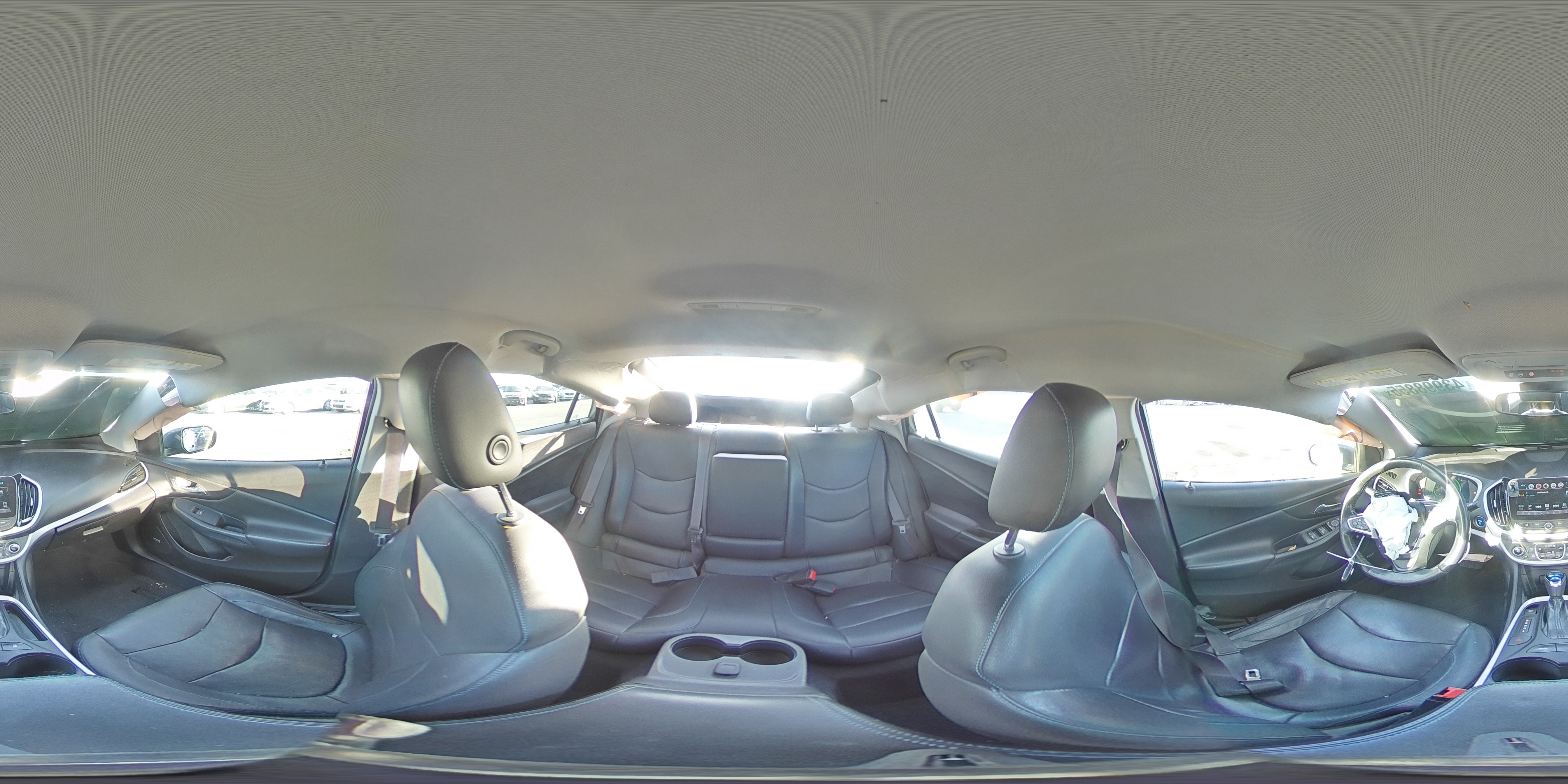 2016 Chevrolet Volt - Image 12
