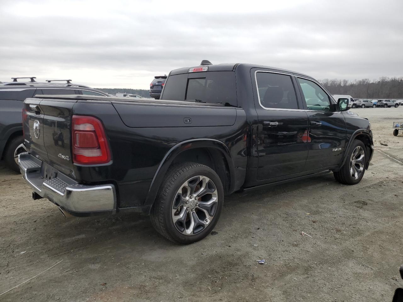 2020 RAM 1500 - Image 3