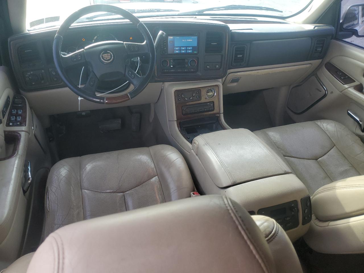 2005 Cadillac Escalade Esv VIN: 3GYFK66NX5G240695 Lot: 45814095