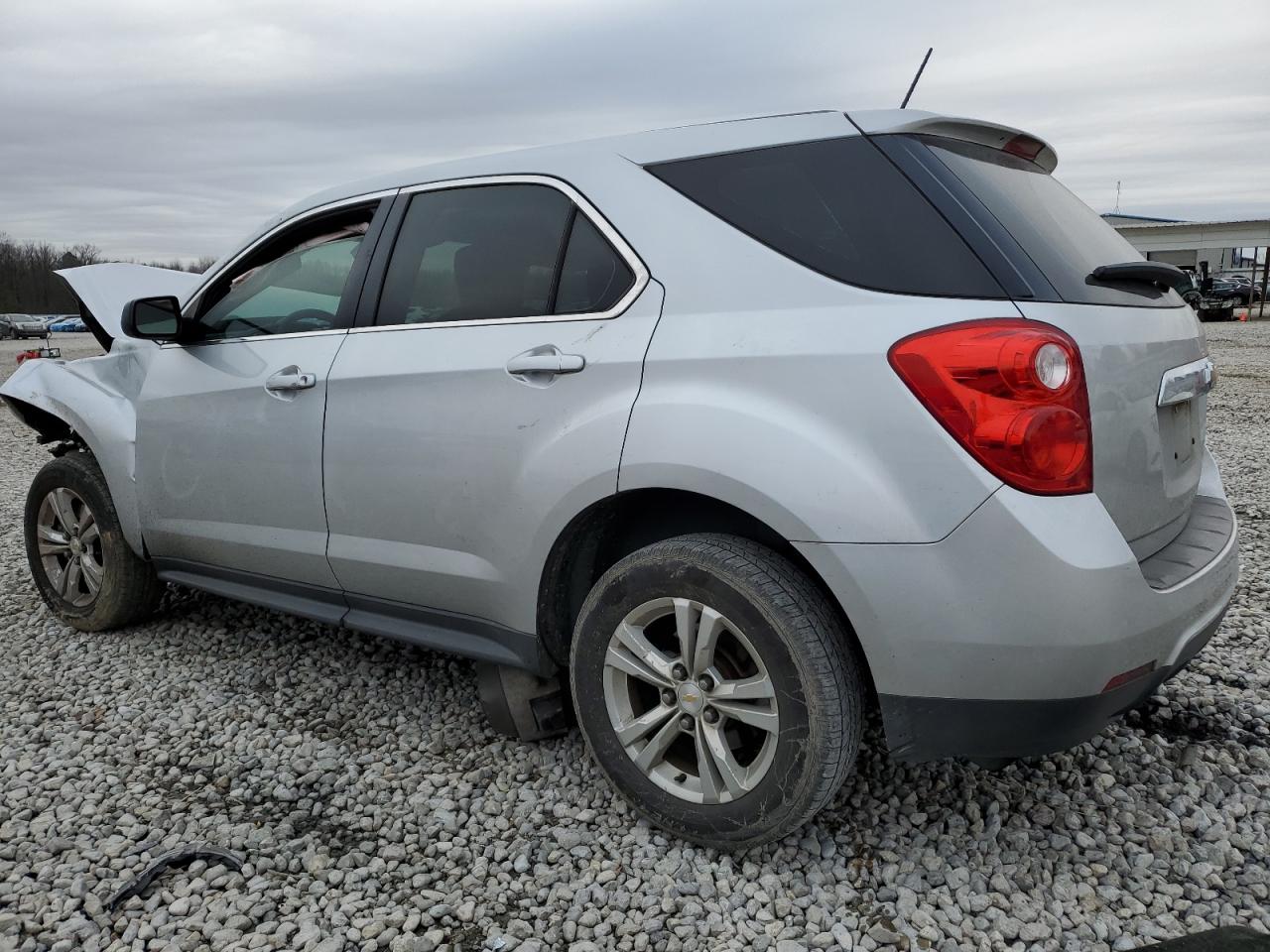 2015 Chevrolet Equinox - Image 2