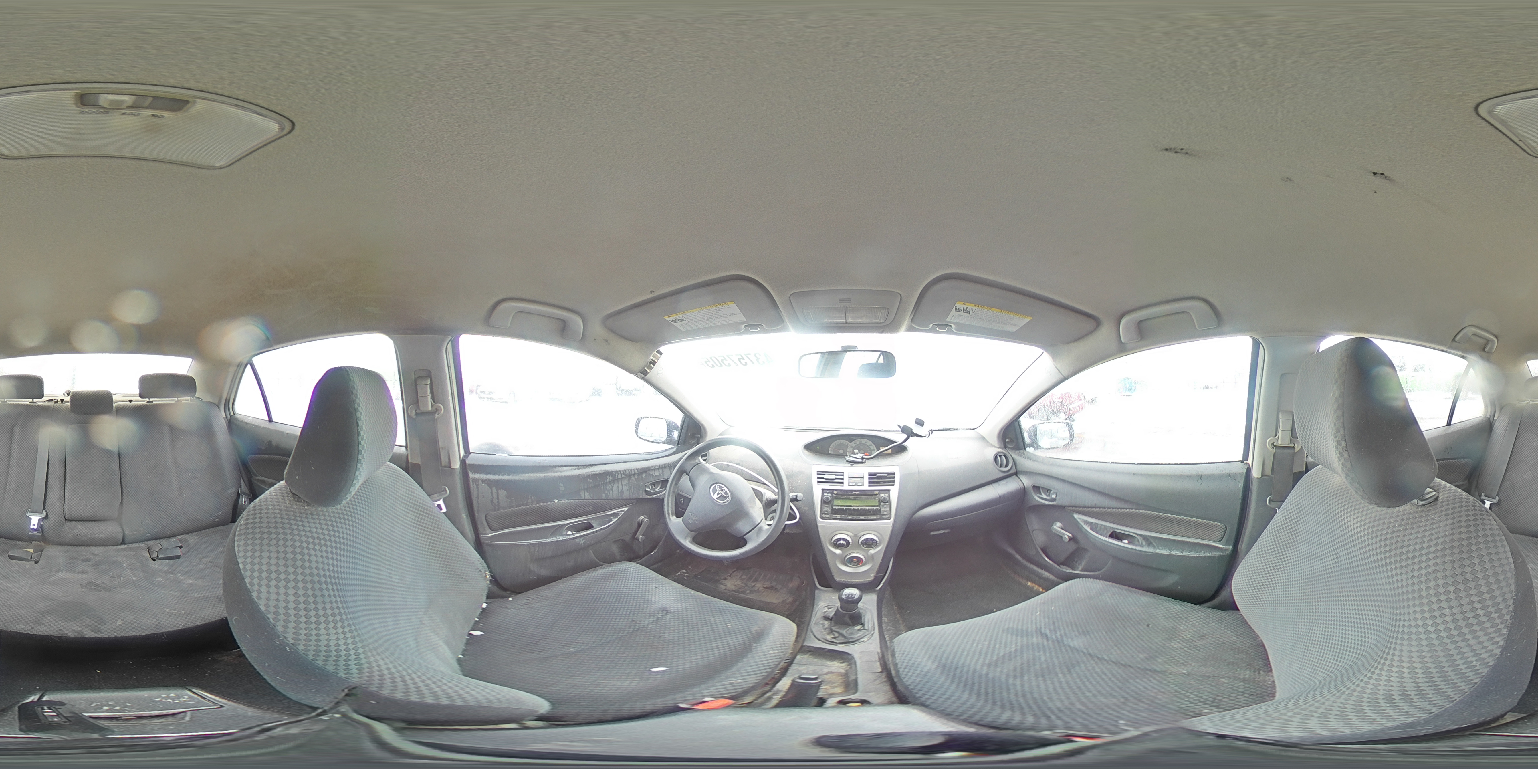 2007 Toyota Yaris - Image 12