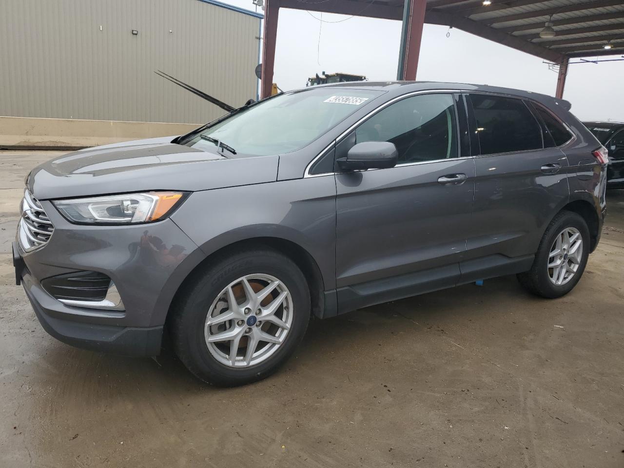 2022 Ford Edge - Image 1