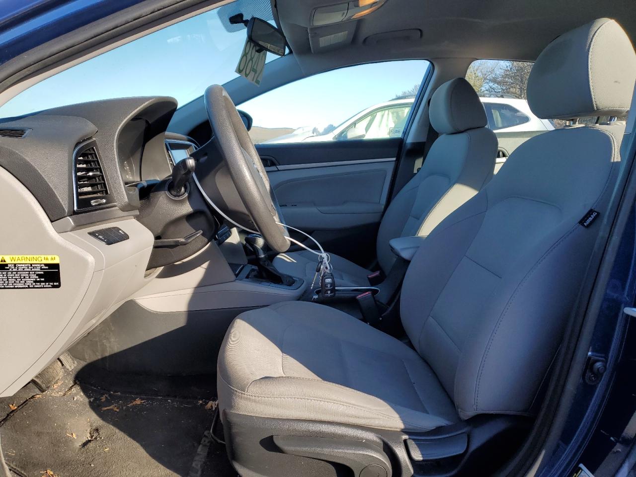 2017 Hyundai Elantra - Image 7