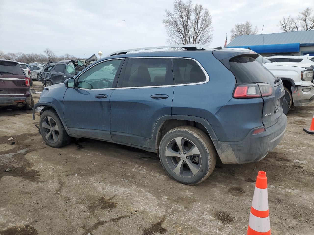 2020 Jeep Grand Cherokee - Image 2