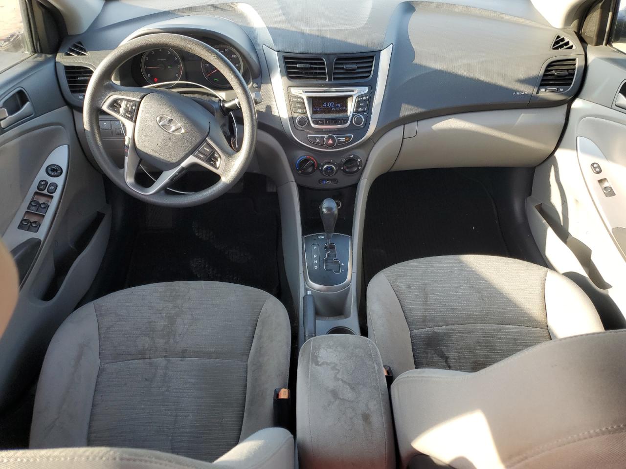 2016 Hyundai Accent - Image 8