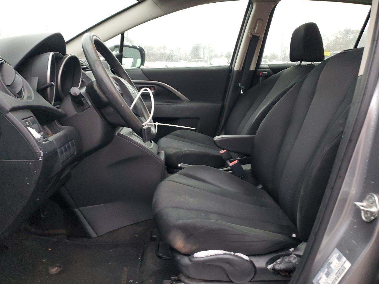 2015 Mazda 5 - Image 7
