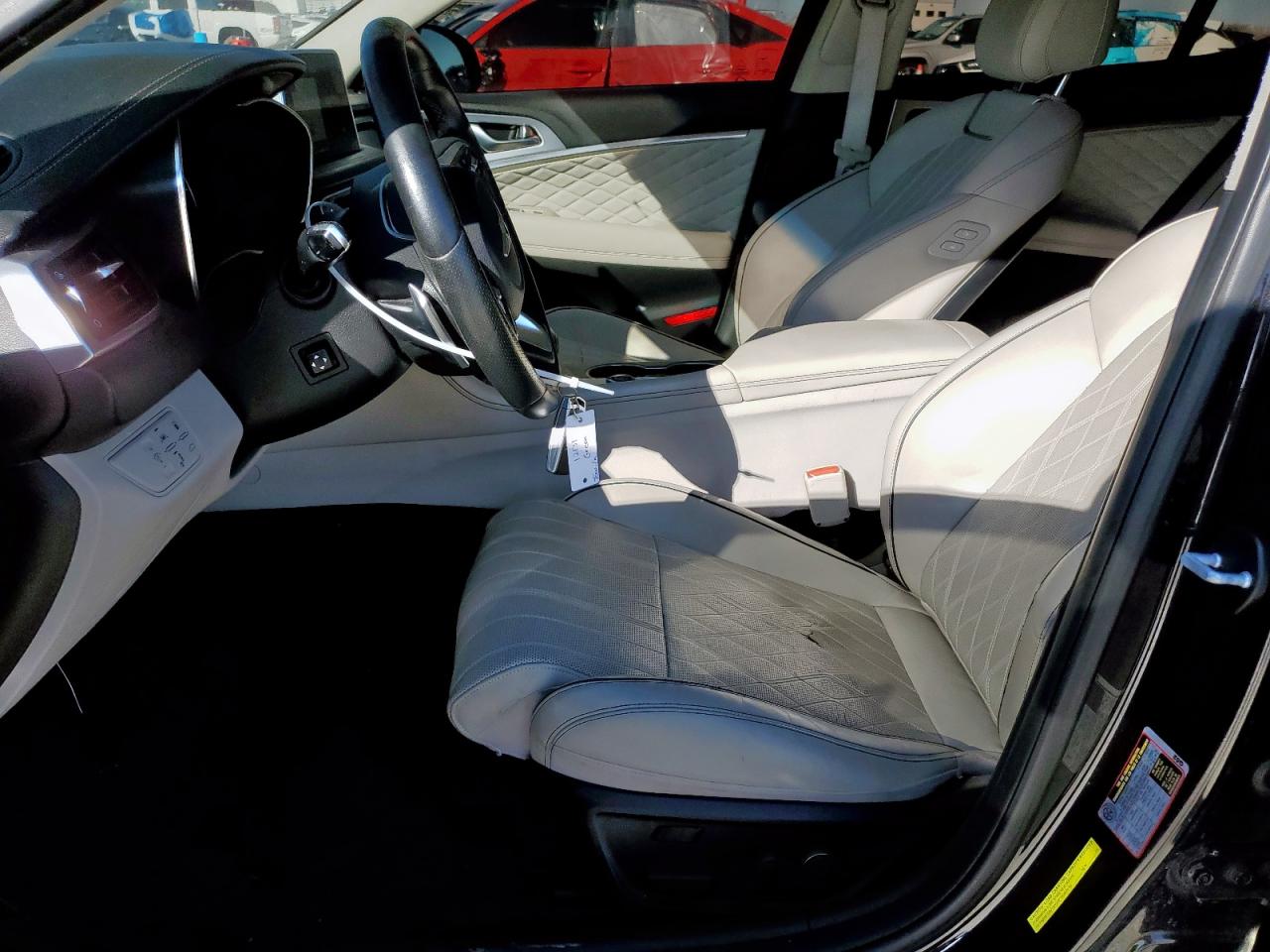 2019 Genesis G70 - Image 7