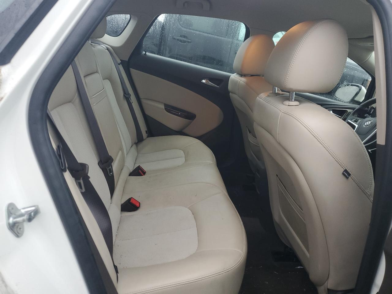 2013 Buick Verano - Image 10