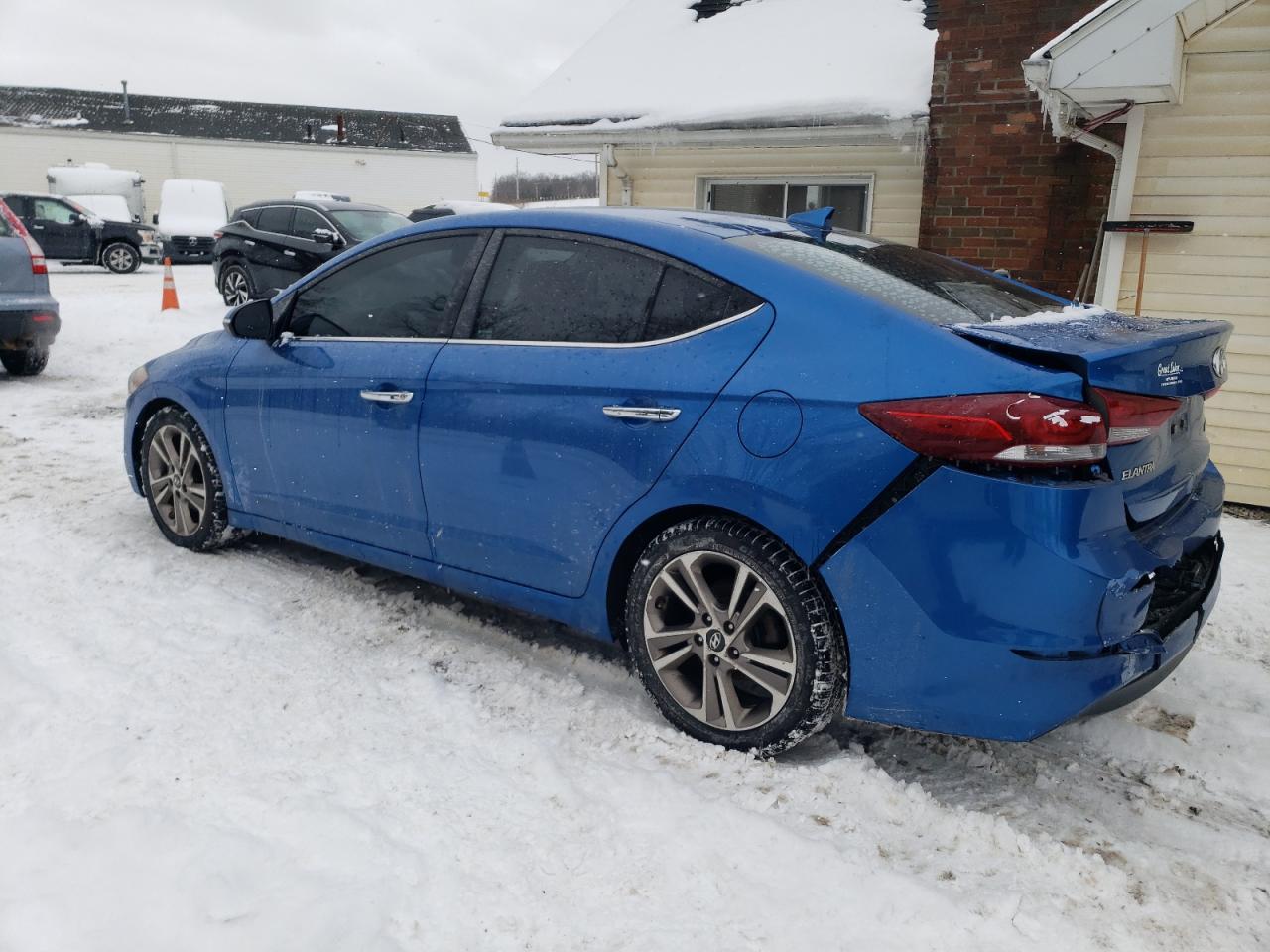 2017 Hyundai Elantra - Image 2