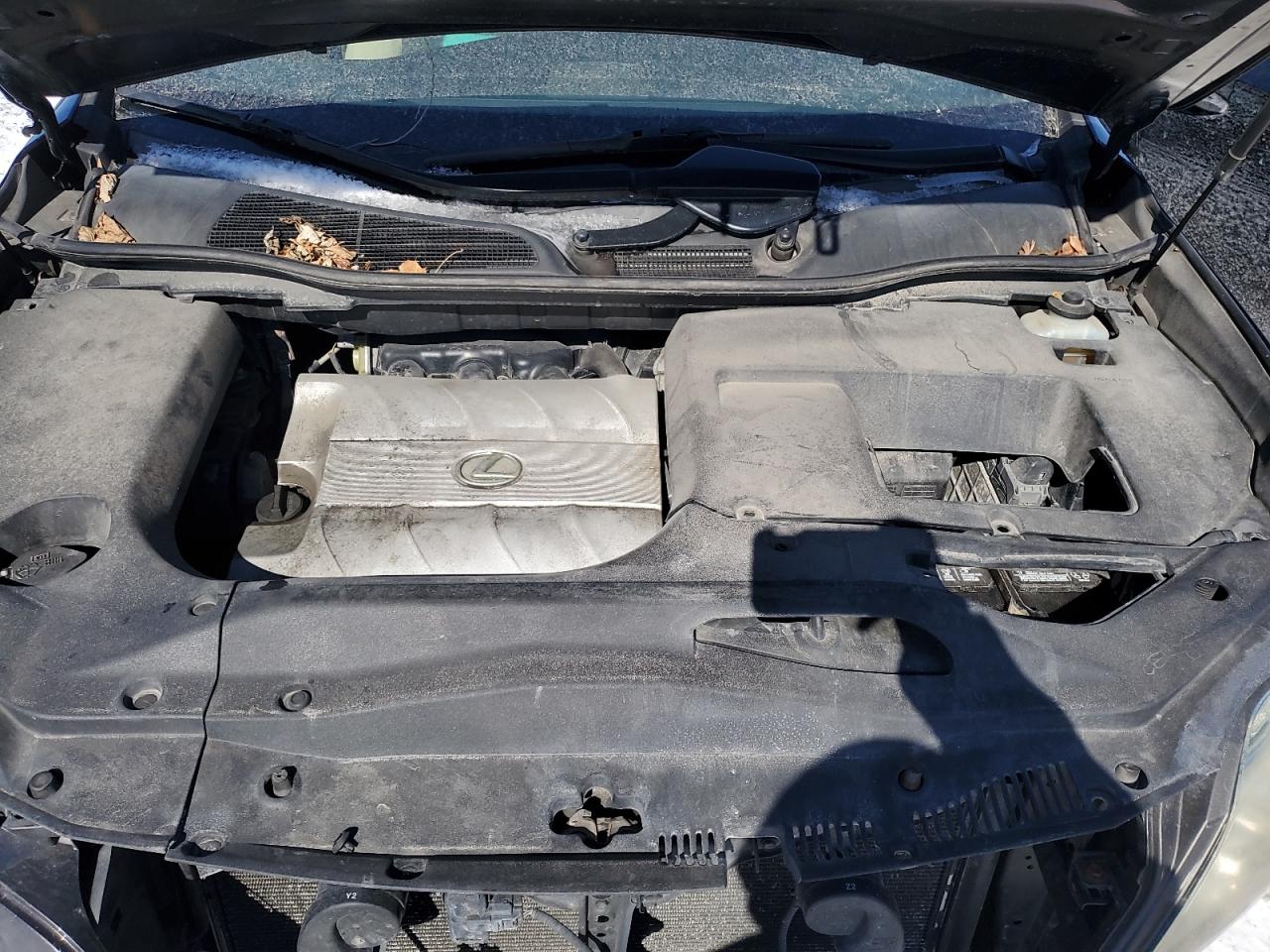 2010 Lexus RX - Image 12