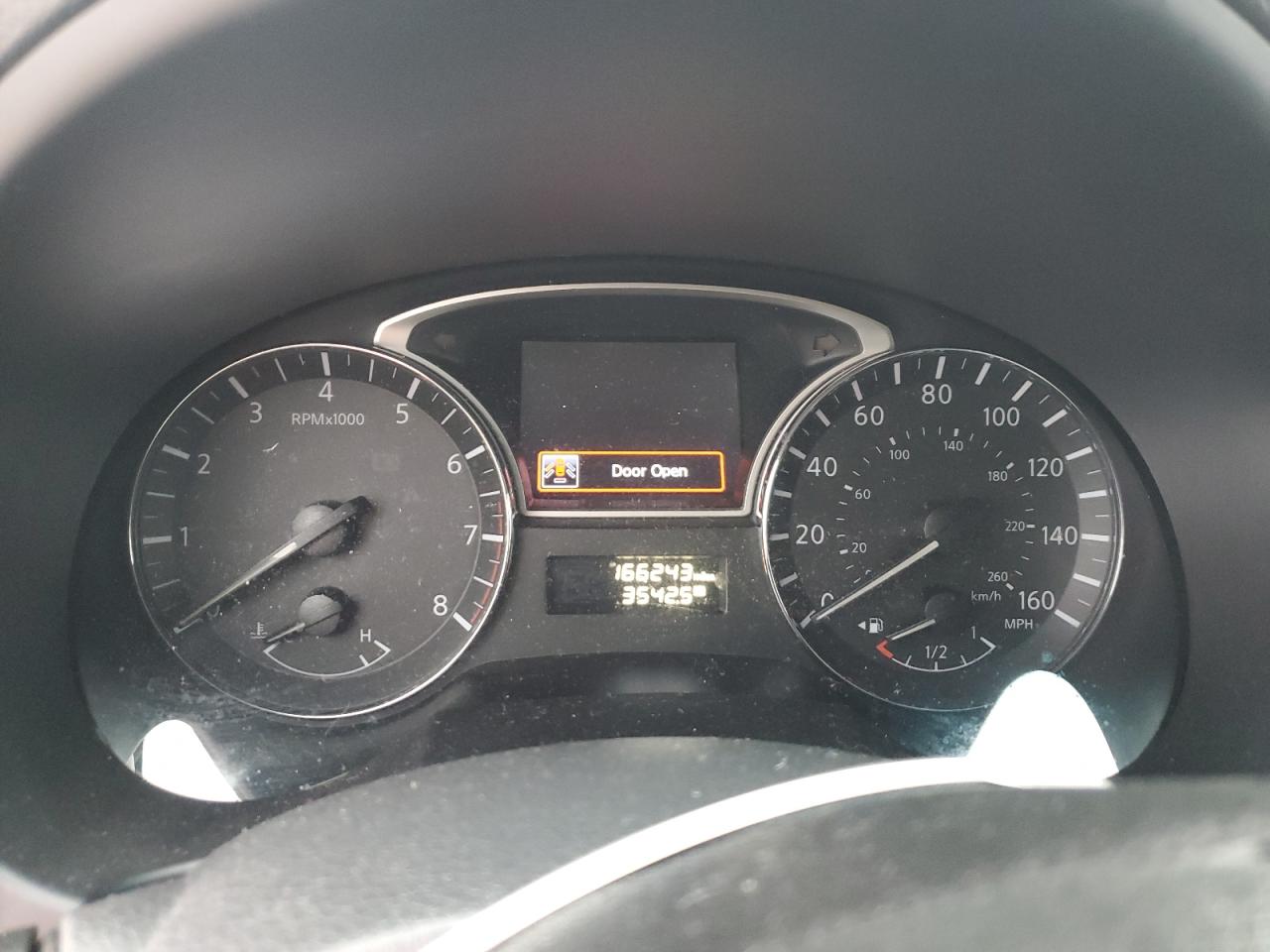 2015 Nissan Altima - Image 9