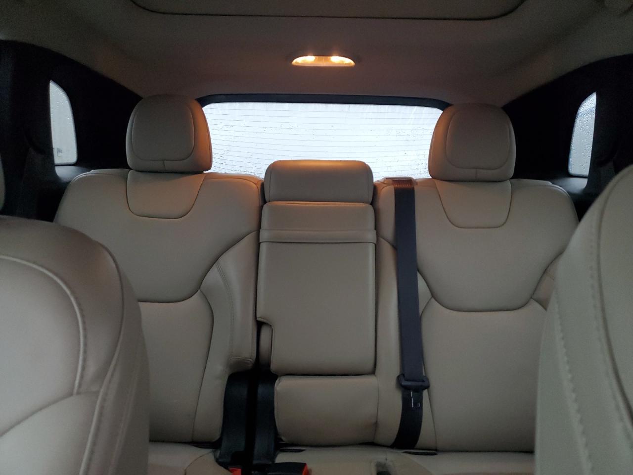 2015 Jeep Grand Cherokee - Image 10