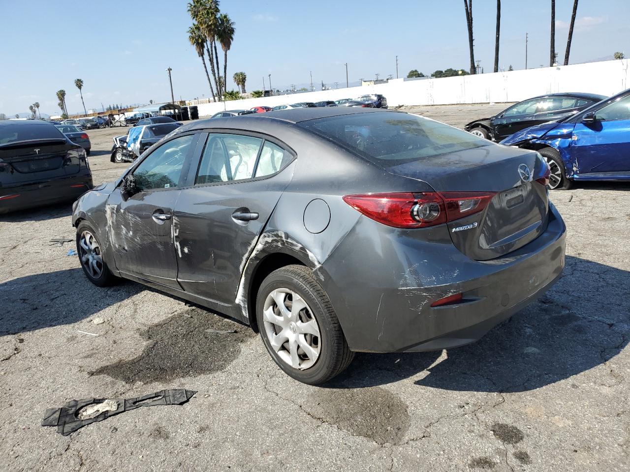 2017 Mazda 3 - Image 2