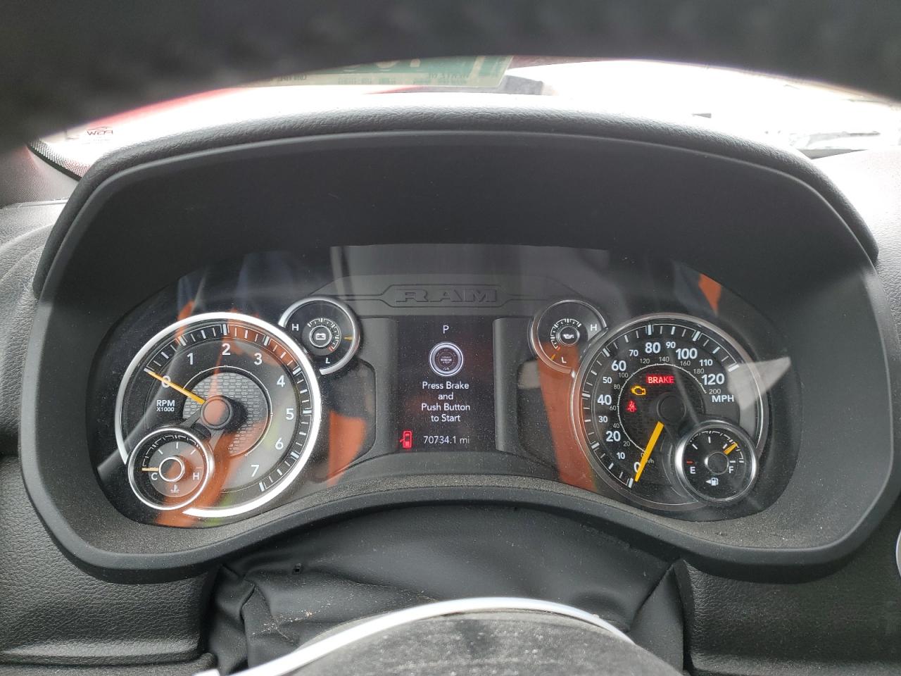 2022 RAM 1500 - Image 9