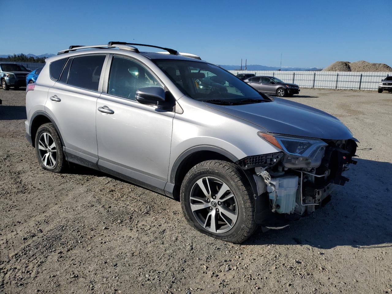 2016 Toyota RAV 4 - Image 4
