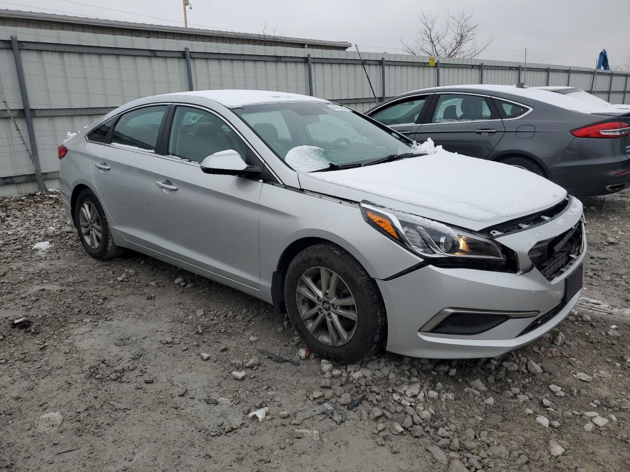 2017 Hyundai Sonata - Image 4