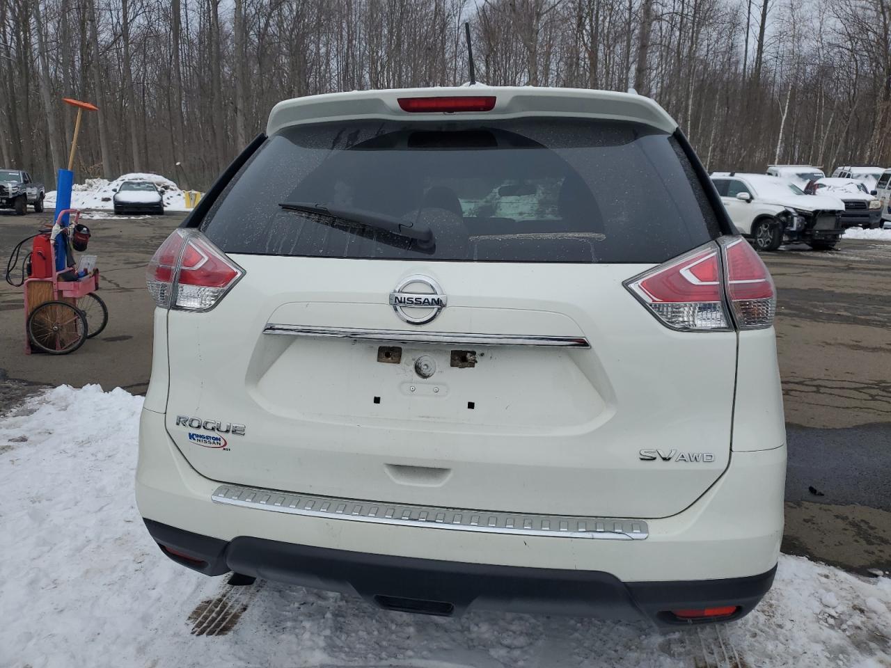 2015 Nissan Rogue - Image 6