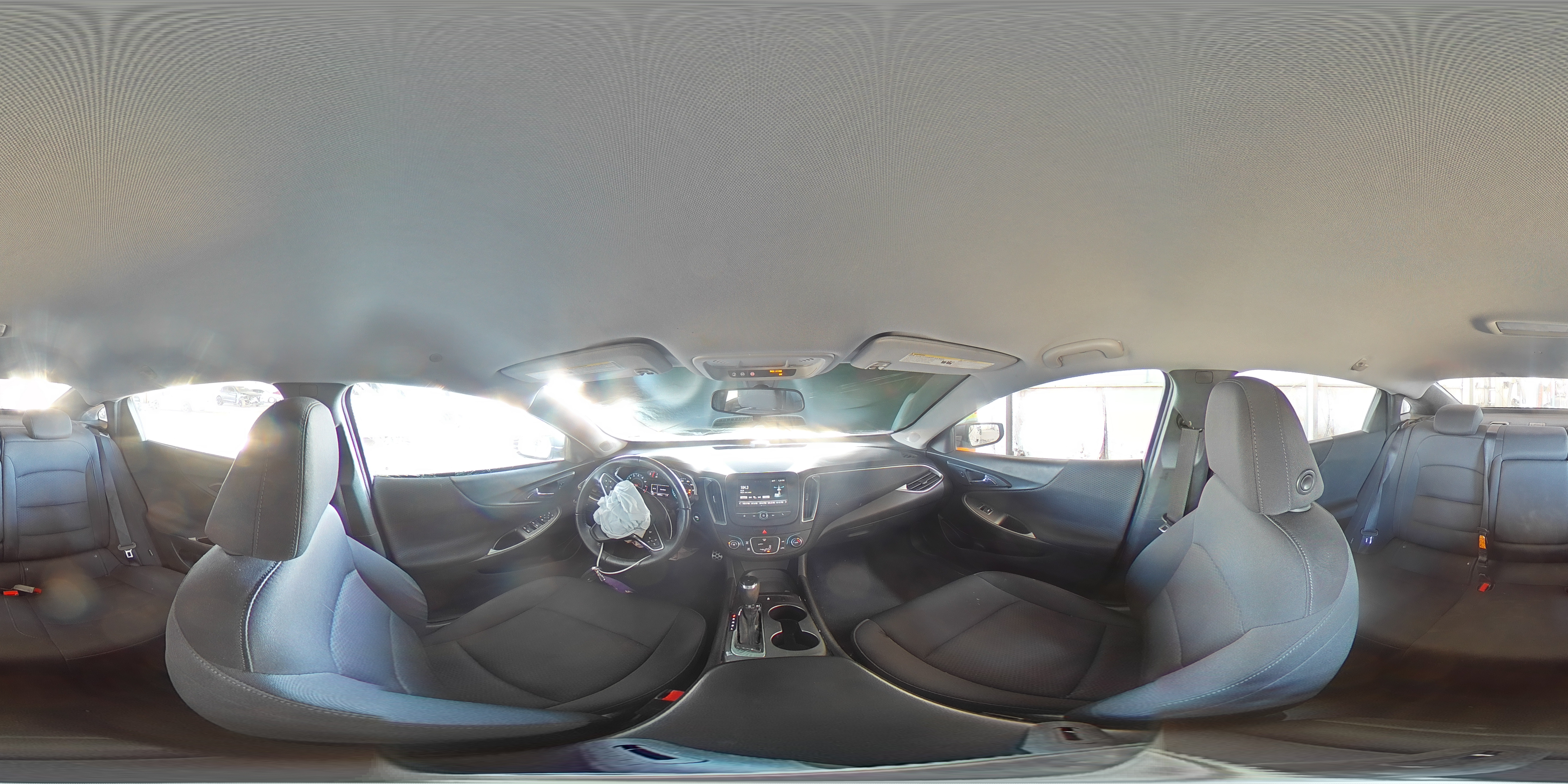 2016 Chevrolet Malibu - Image 13