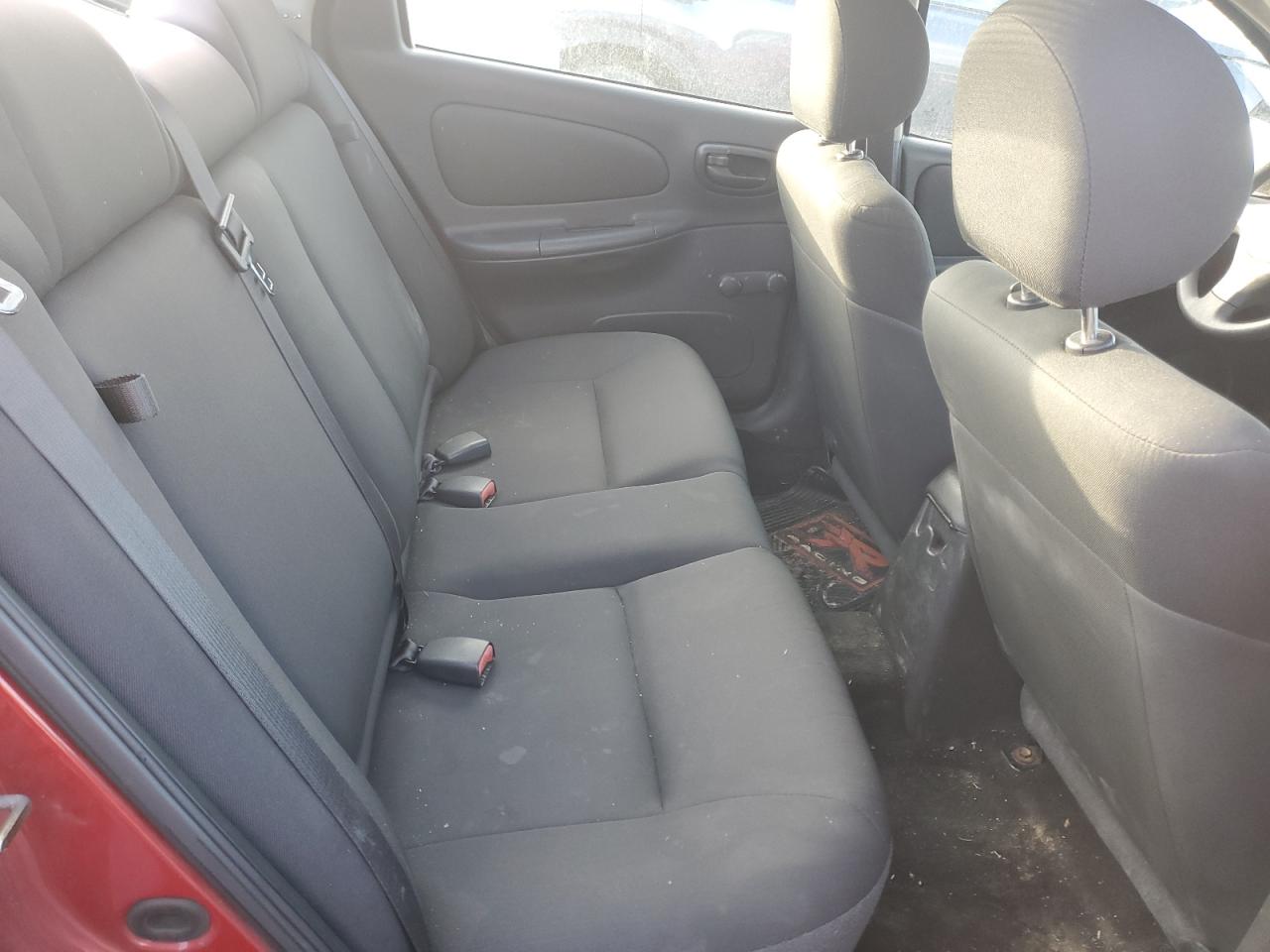 2005 Dodge Neon - Image 10