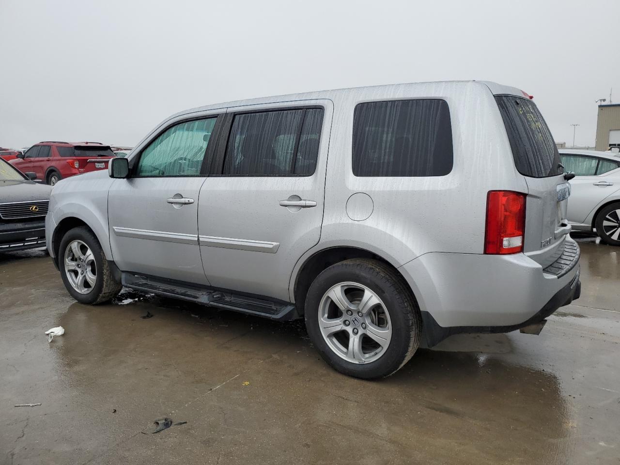 2014 Honda Pilot - Image 2