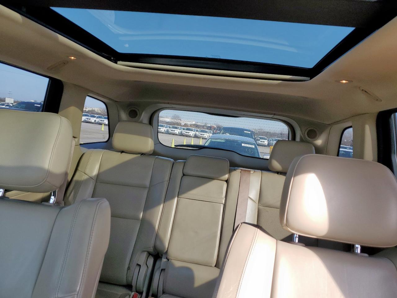 2018 Jeep Grand Cherokee - Image 10
