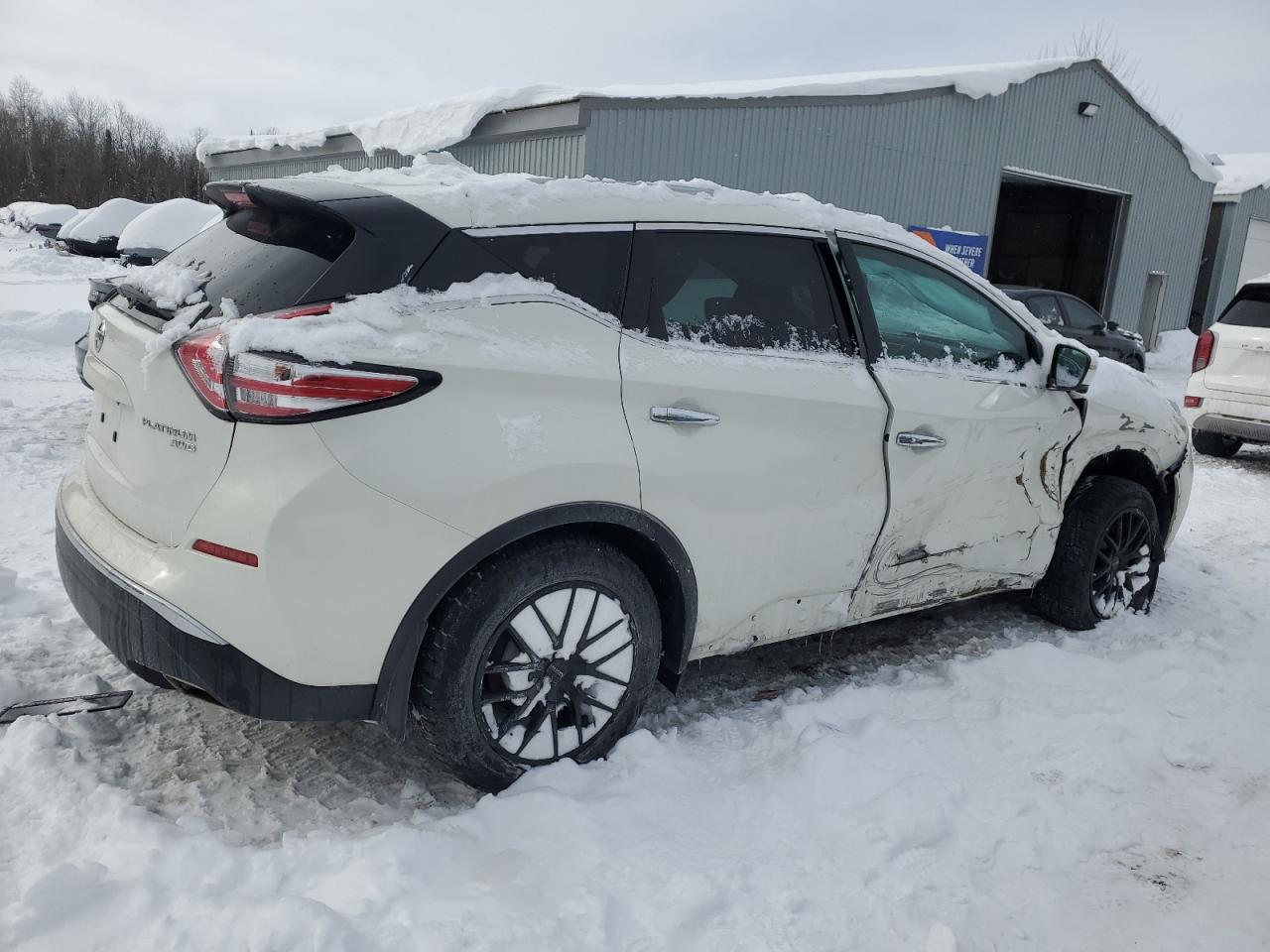 2017 Nissan Murano - Image 3