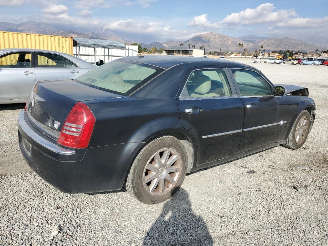 2007 Chrysler 300 - Image 3