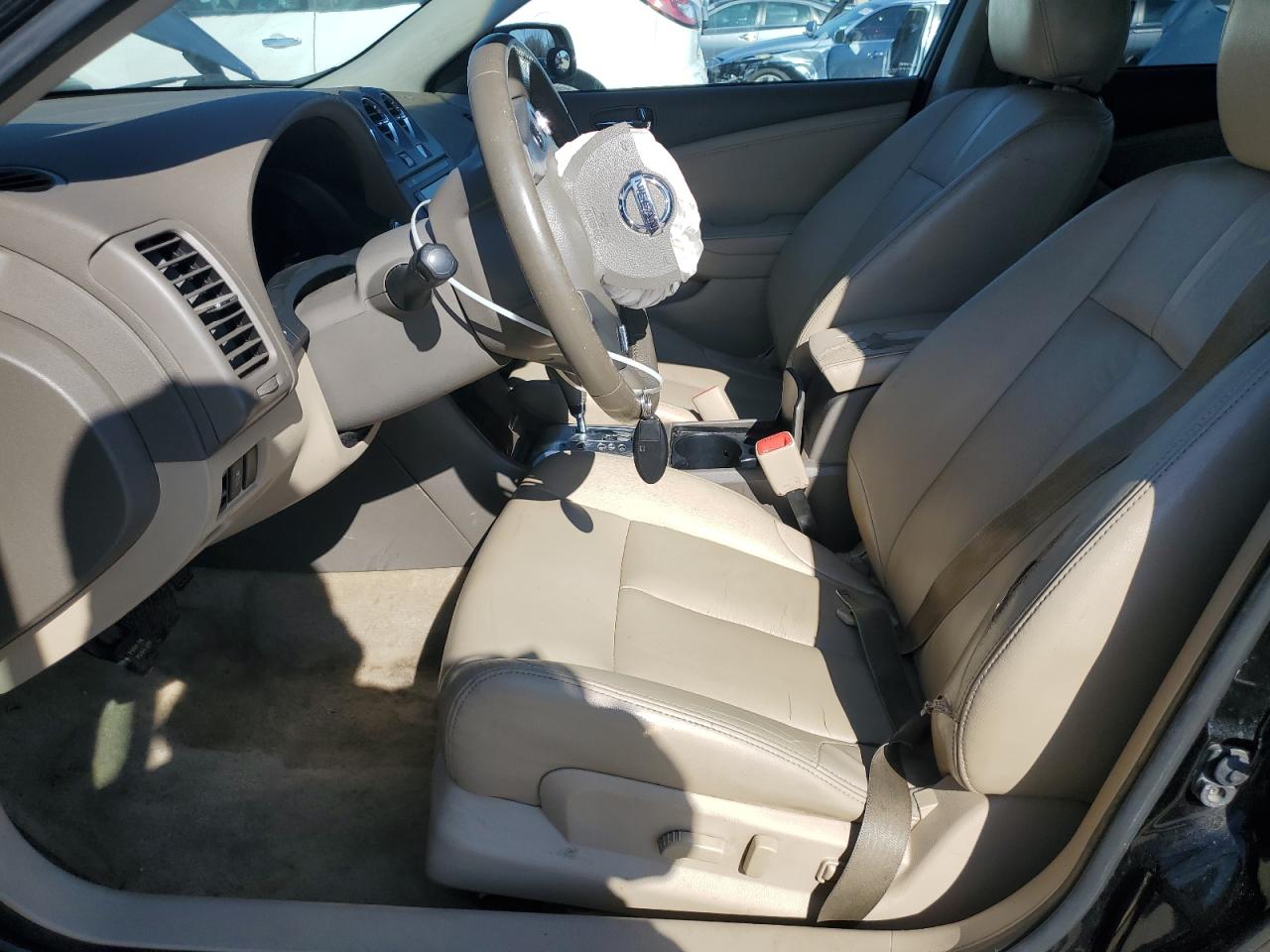 2012 Nissan Altima - Image 7