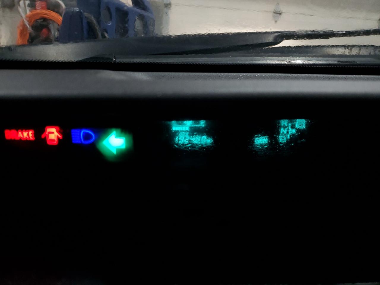 2005 Toyota Prius - Image 9