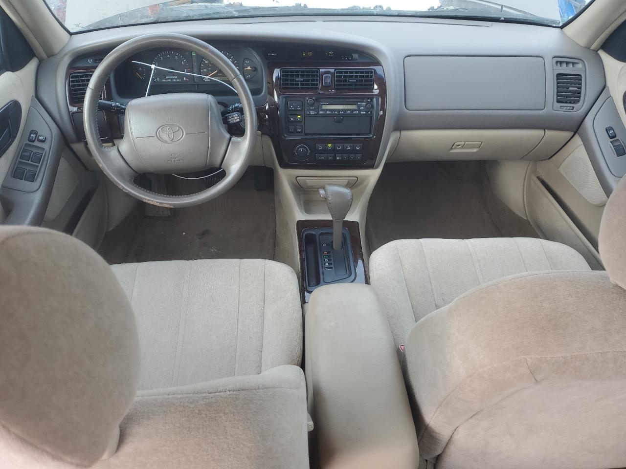 1998 Toyota Avalon - Image 8