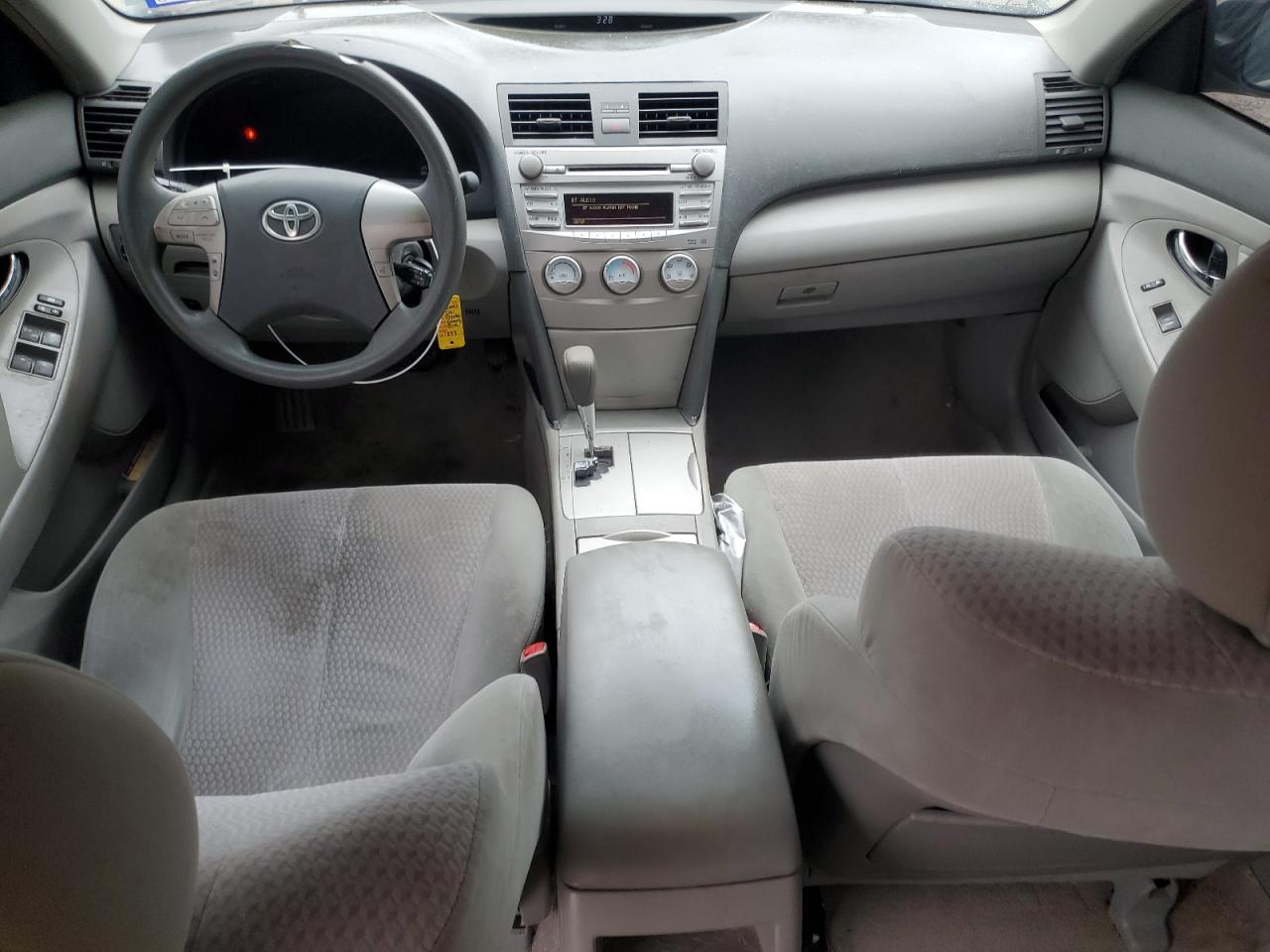 2011 Toyota Camry - Image 8