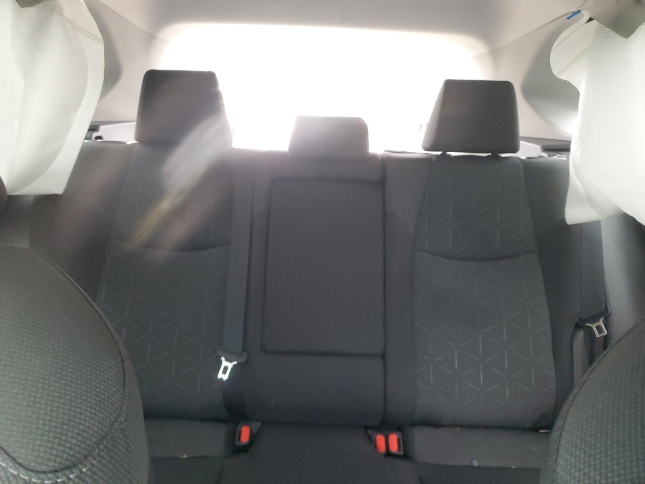 2022 Toyota RAV 4 - Image 10