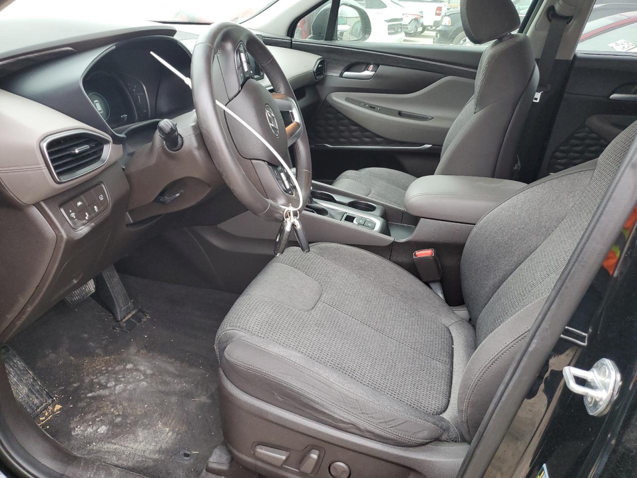 2019 Hyundai Santa Fe - Image 7