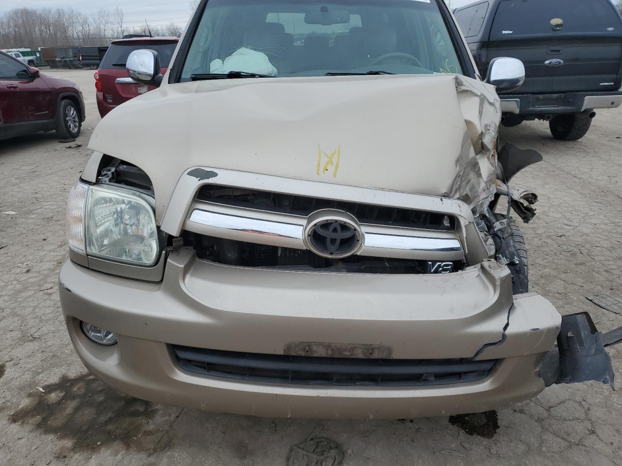 2007 Toyota Sequoia - Image 14