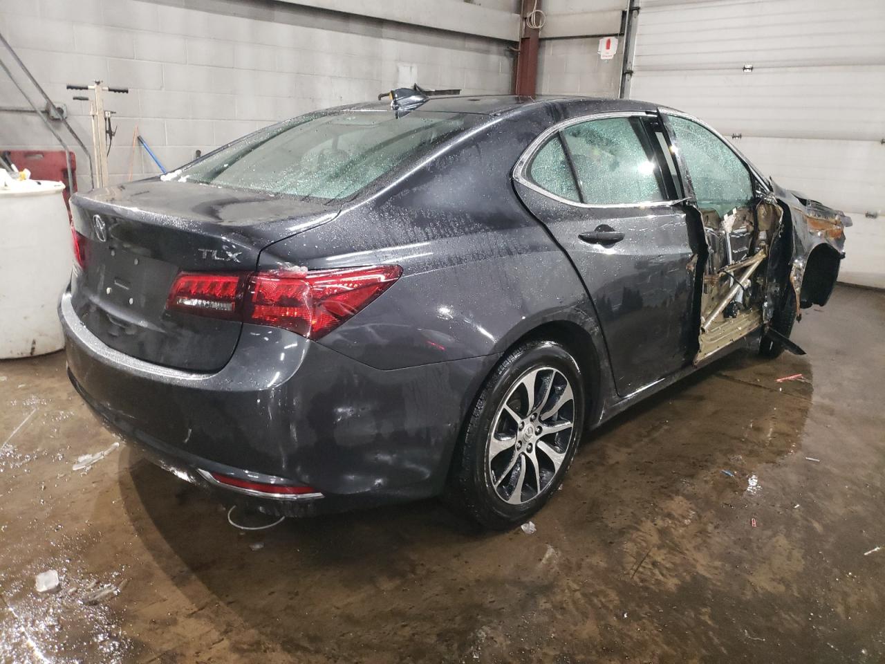 2015 Acura TLX - Image 3