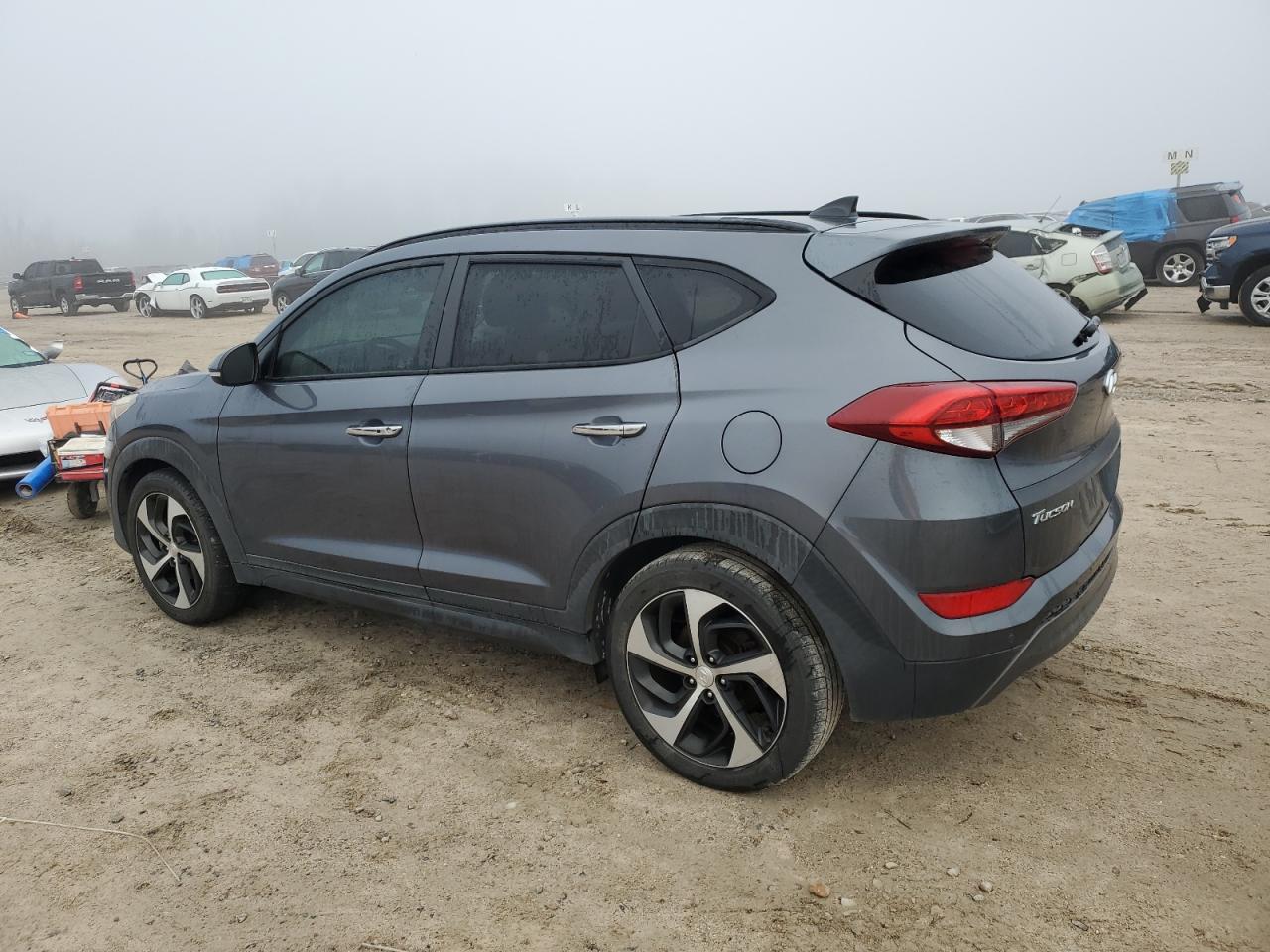 2016 Hyundai Tucson - Image 2