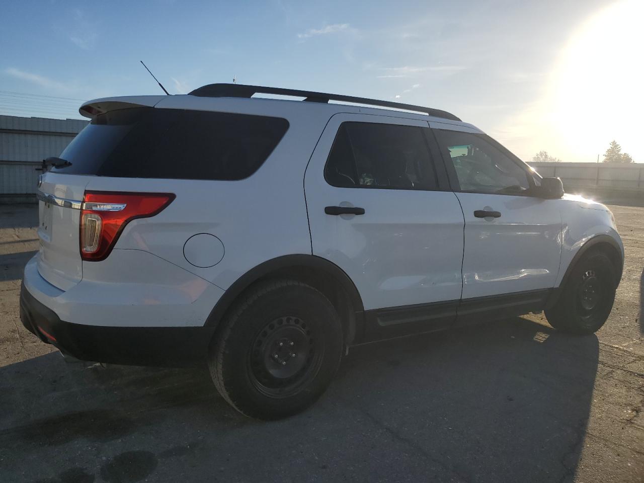 2014 Ford Explorer - Image 3