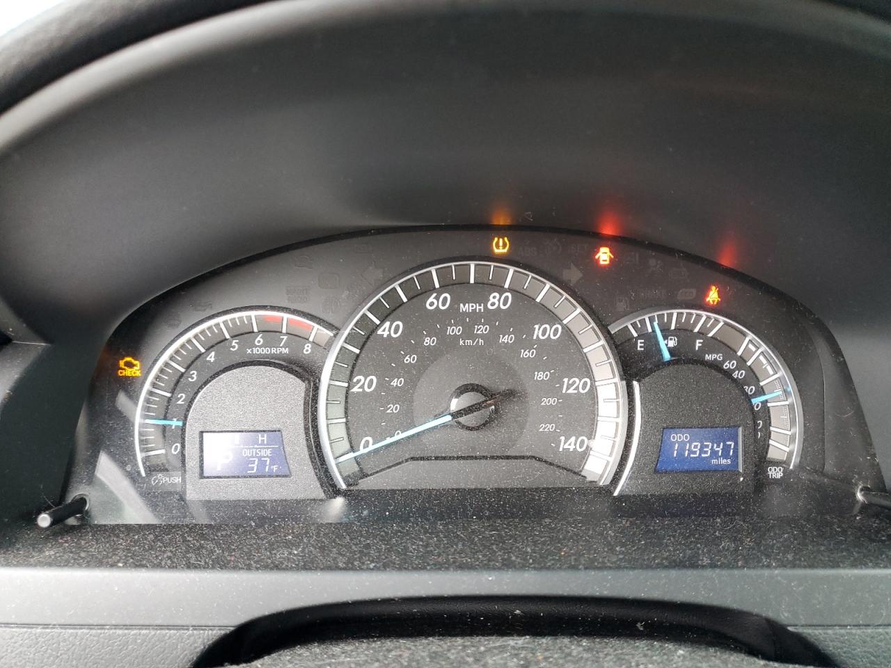 2013 Toyota Camry - Image 9