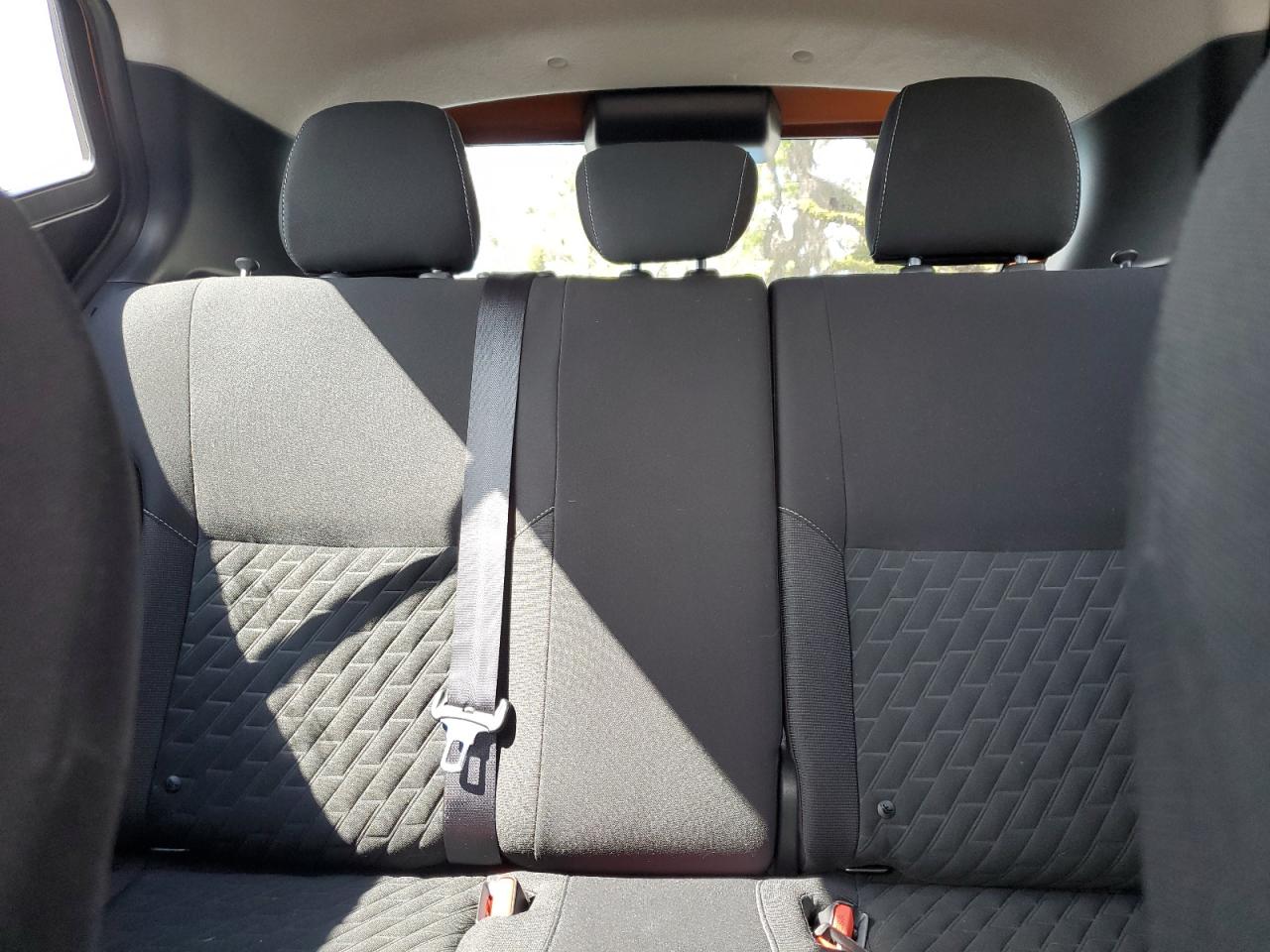 2021 Nissan Kicks - Image 10