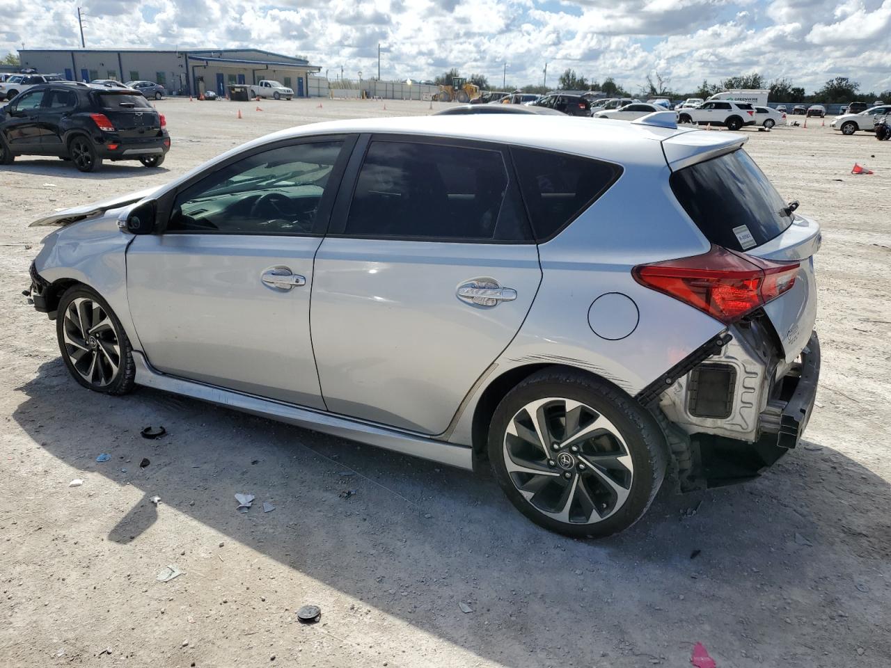 2018 Toyota Corolla - Image 2